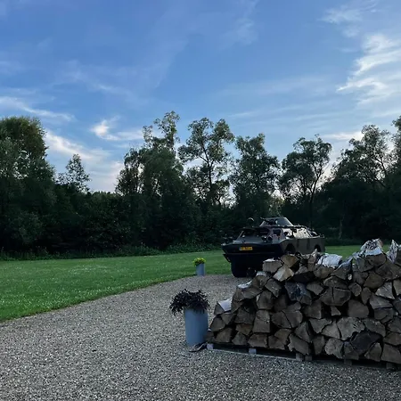 Ferienwohnung Osrodek Volfcamp Kwaszenina Arłamów Exterior foto