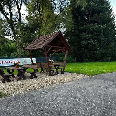 Ferienwohnung Osrodek Volfcamp Kwaszenina Arłamów Exterior foto